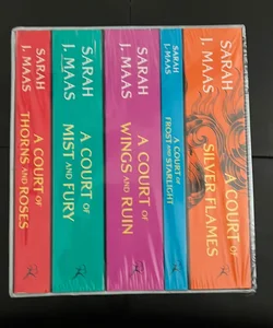 A Court of Thorns and Roses Paperback Box Set (5 Books)