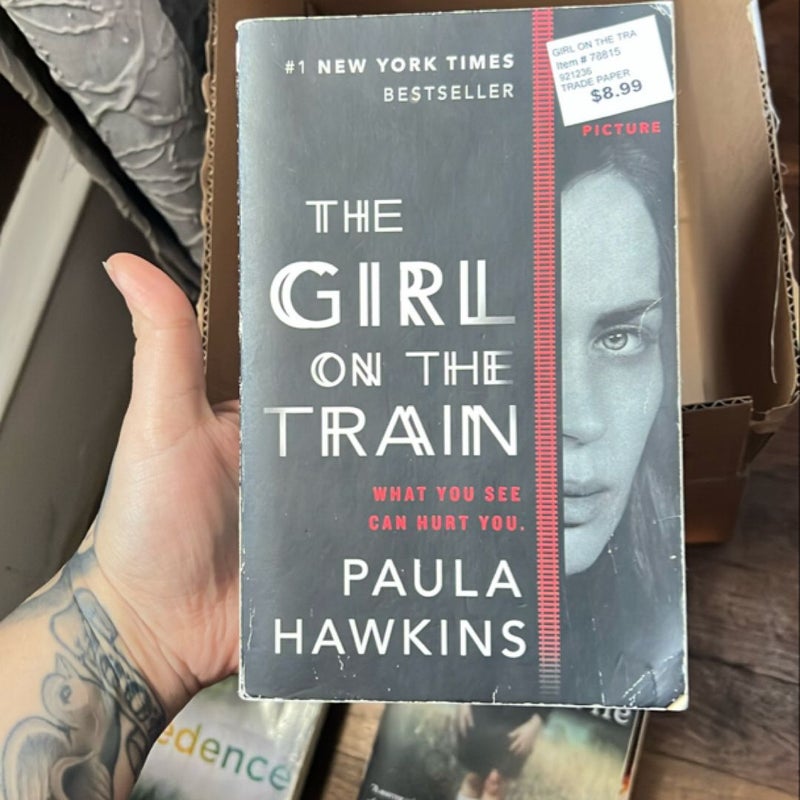 The Girl on the Train (Movie Tie-In)