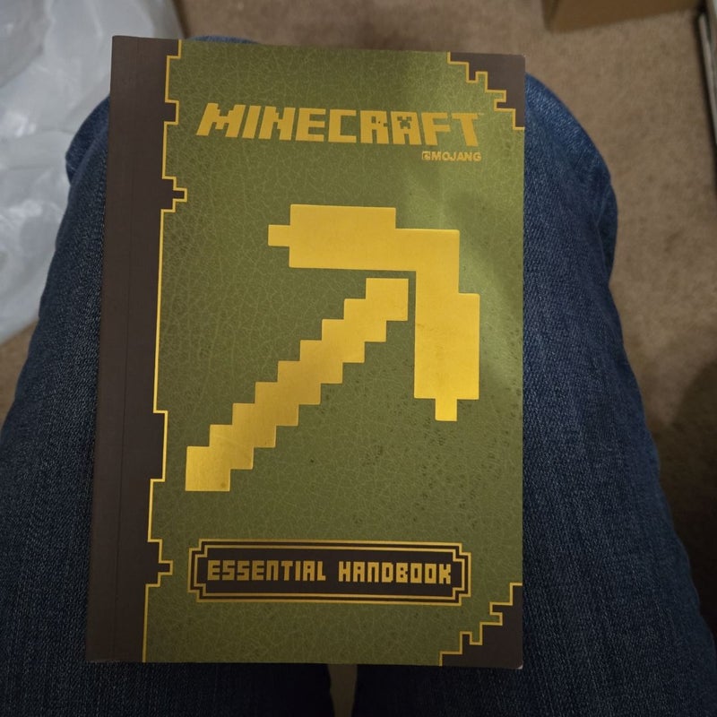 Minecraft Essential Handbook