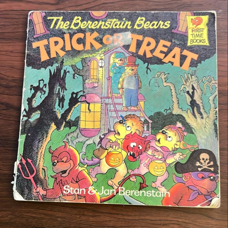 The Berenstain Bears Trick or Treat