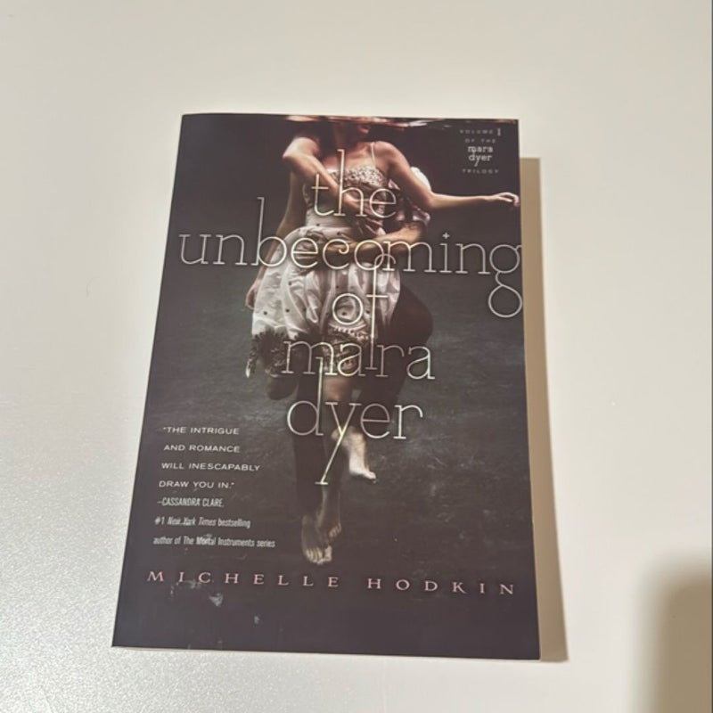 The Unbecoming of Mara Dyer