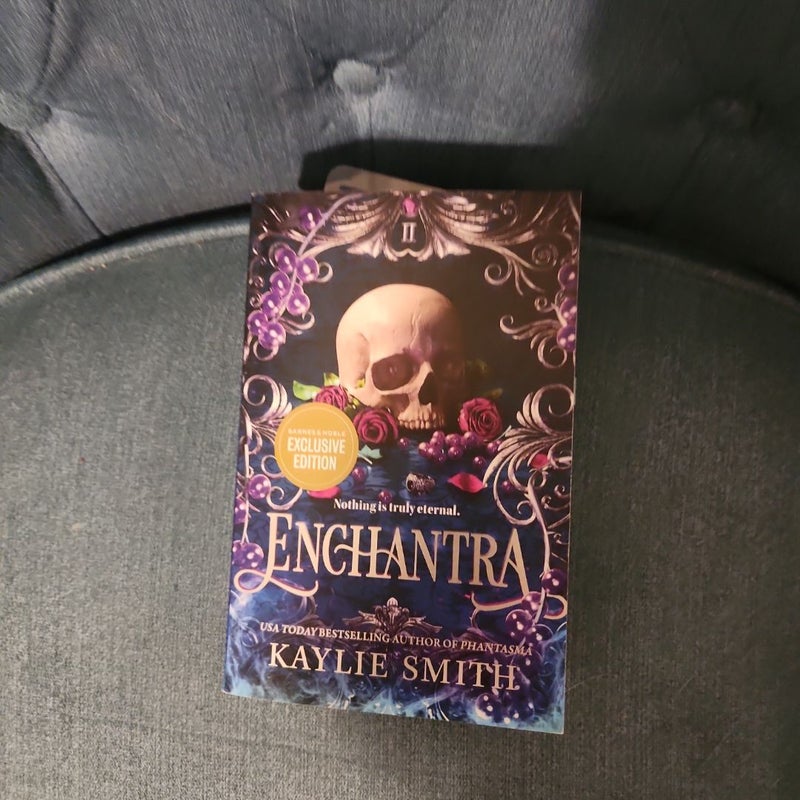 Enchantra