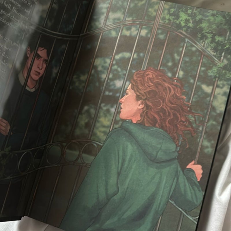 Starling House | Illumicrate Edition 