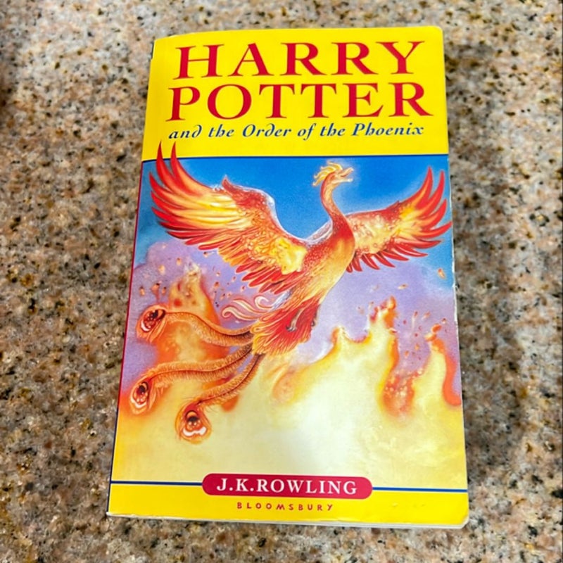 Harry Potter and the Order of the Phoenix UK Edition Second Print 2004