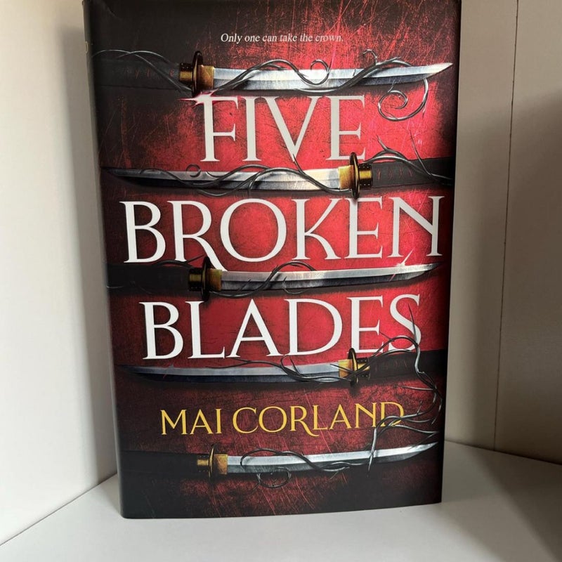 Five Broken Blades (Deluxe Limited Edition)