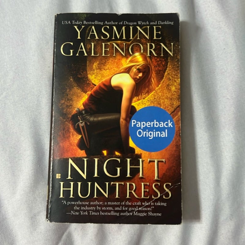 Night huntress 