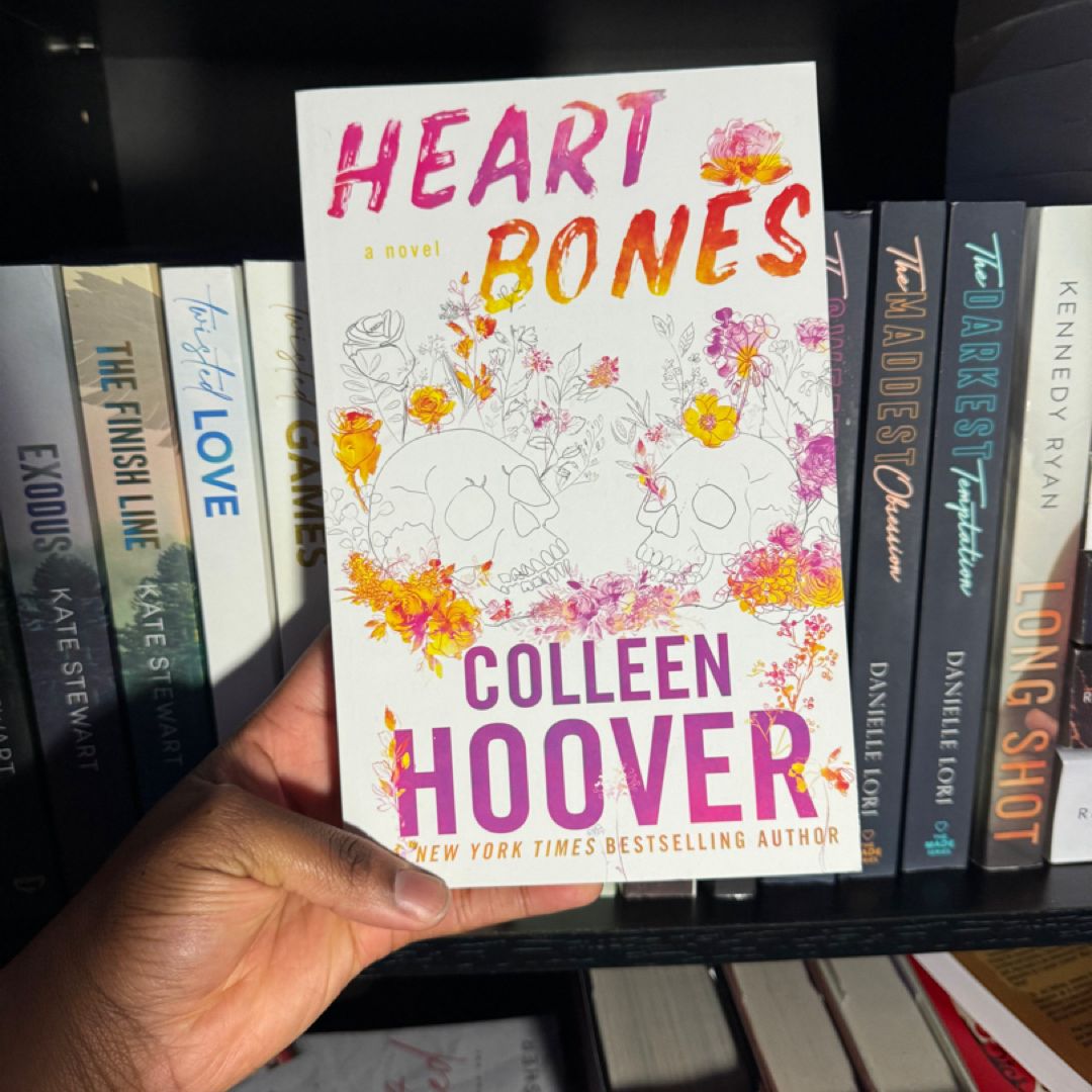 Heart Bones: A Novel By Colleen Hoover – Paperback, Very Good Condition