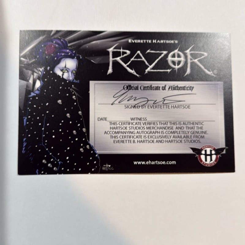 Razor Compendium Volume 1 (signed) by , Hardcover | Pangobooks