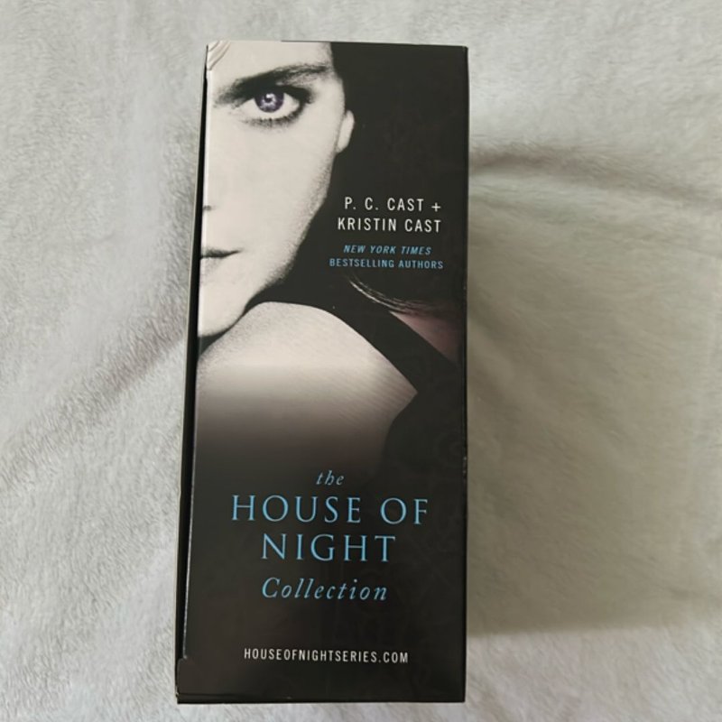 House of Night TP Boxed Set (books 1-4)