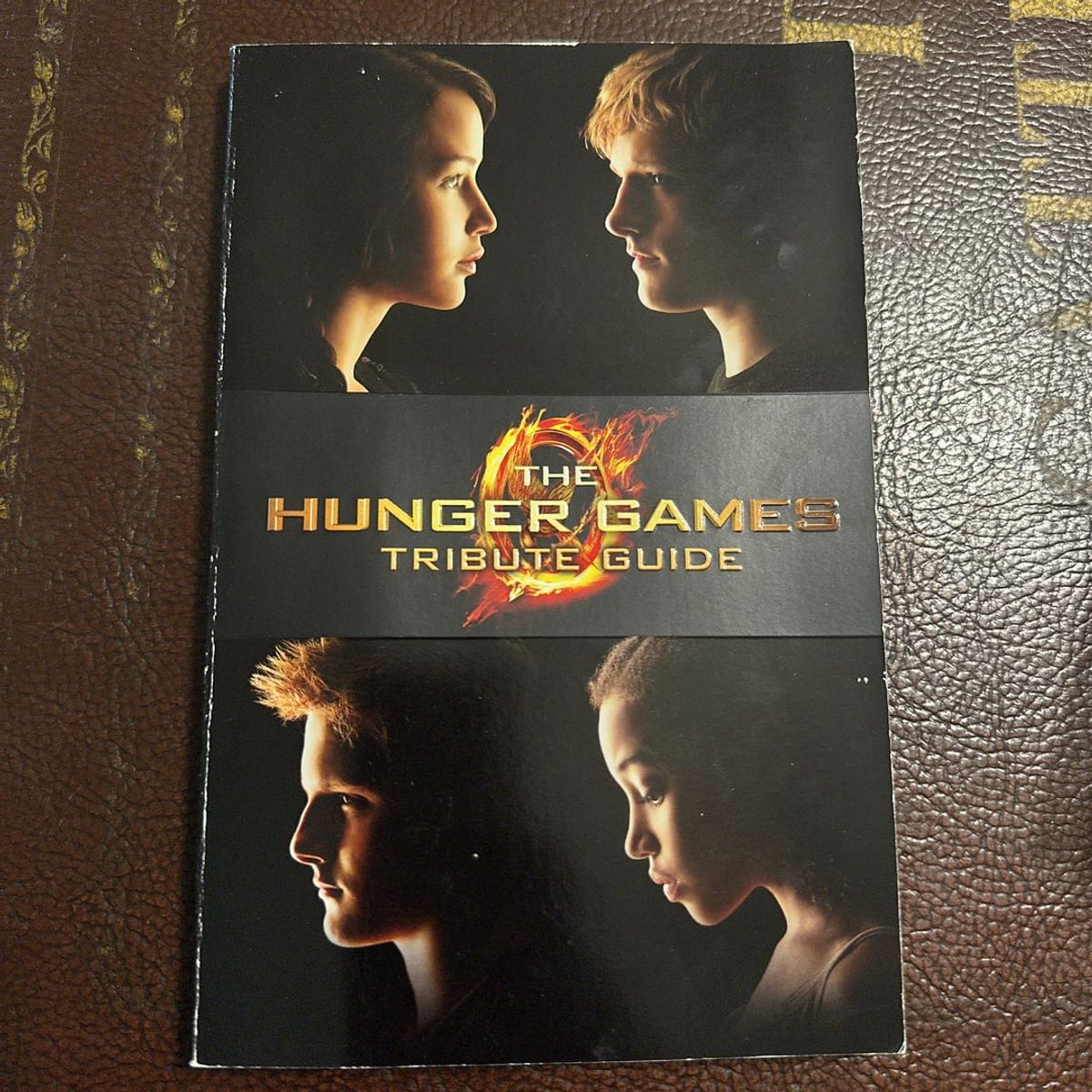 The Hunger Games - Tribute Guide by Emily Seife, Paperback | Pangobooks