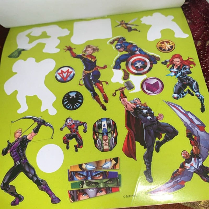 Marvel Avengers sticker book pad 