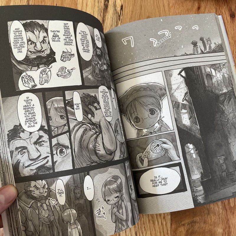 Made in Abyss Vol. 1