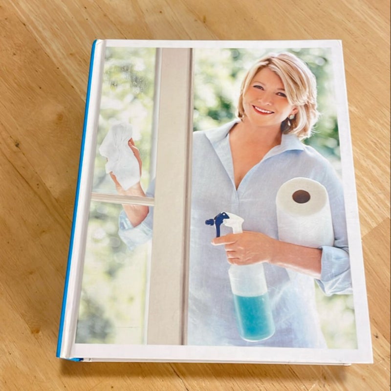 Martha Stewart's Homekeeping Handbook