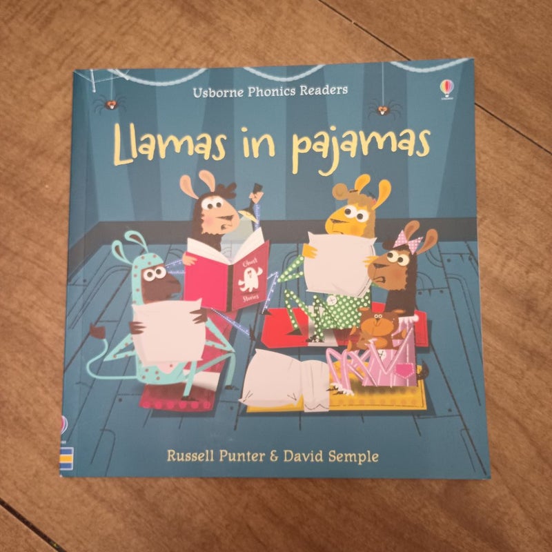 Llamas in Pajamas