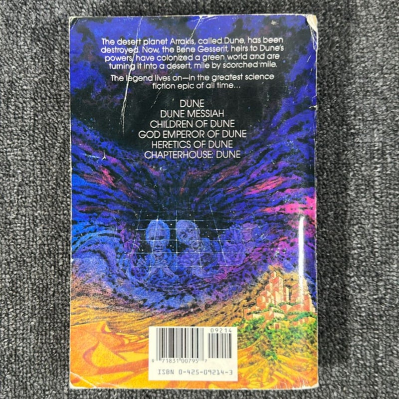 Chapterhouse (1985)