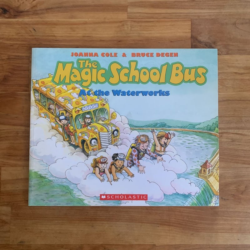 The Magic School Bus 10-Book Bundle by Joanna Cole