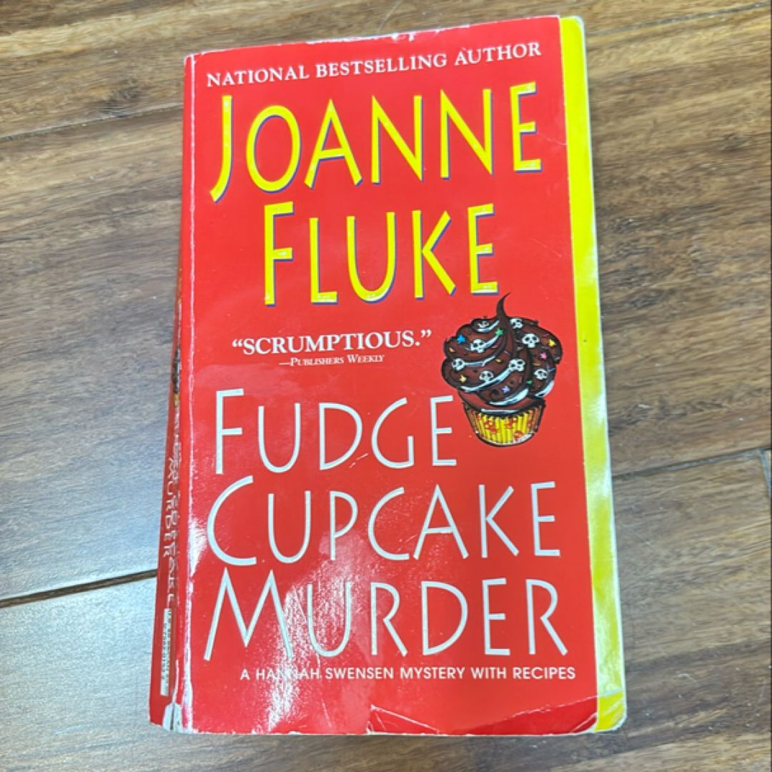 Fudge Cupcake Murder