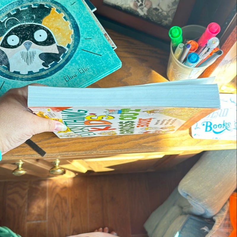 The Ultimate Everything Kids' Gross Out Book