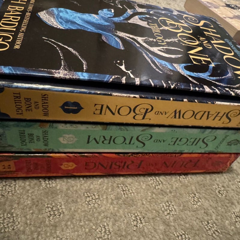 The Shadow and Bone Trilogy Boxed Set