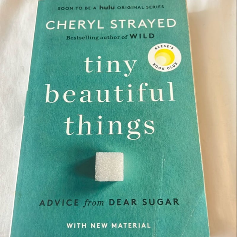 Tiny Beautiful Things (10th Anniversary Edition)