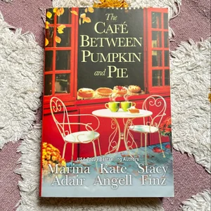 The Café Between Pumpkin and Pie