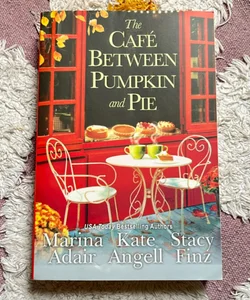 The Café Between Pumpkin and Pie