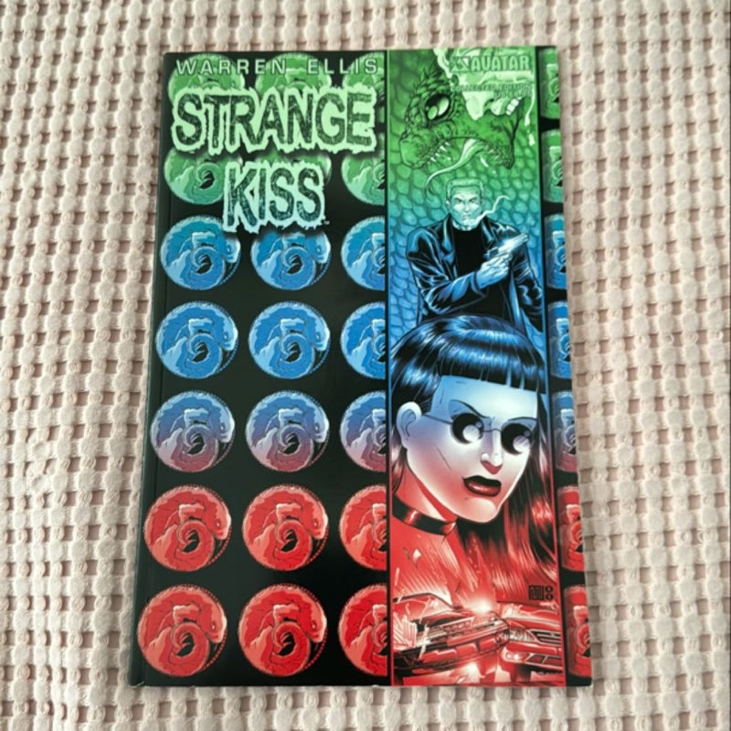 Warren Ellis' Strange Kiss