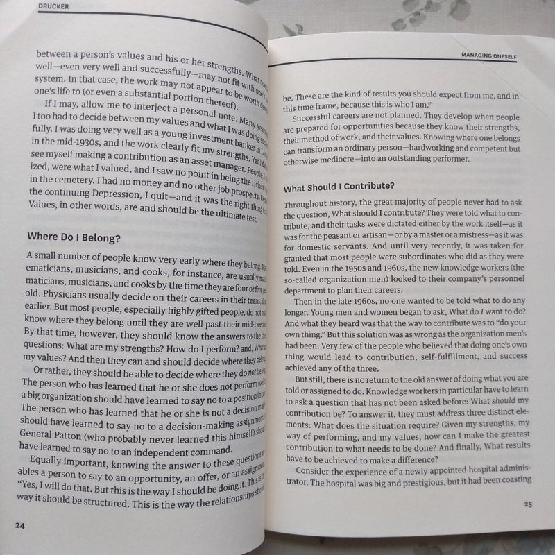 HBR's 10 Must Reads on Managing Yourself (with Bonus Article How Will You Measure Your Life? by Clayton M. Christensen)