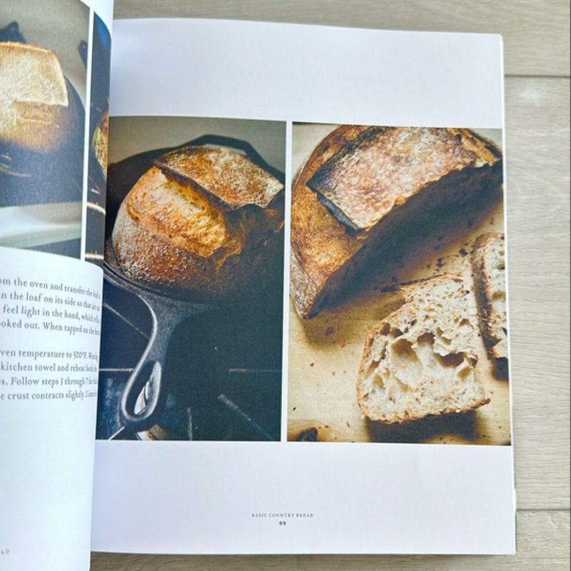 Tartine Bread (Artisan Bread Cookbook, Best Bread Recipes, Sourdough Book)