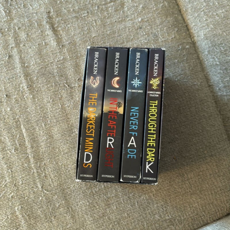Darkest minds series with bonus content 