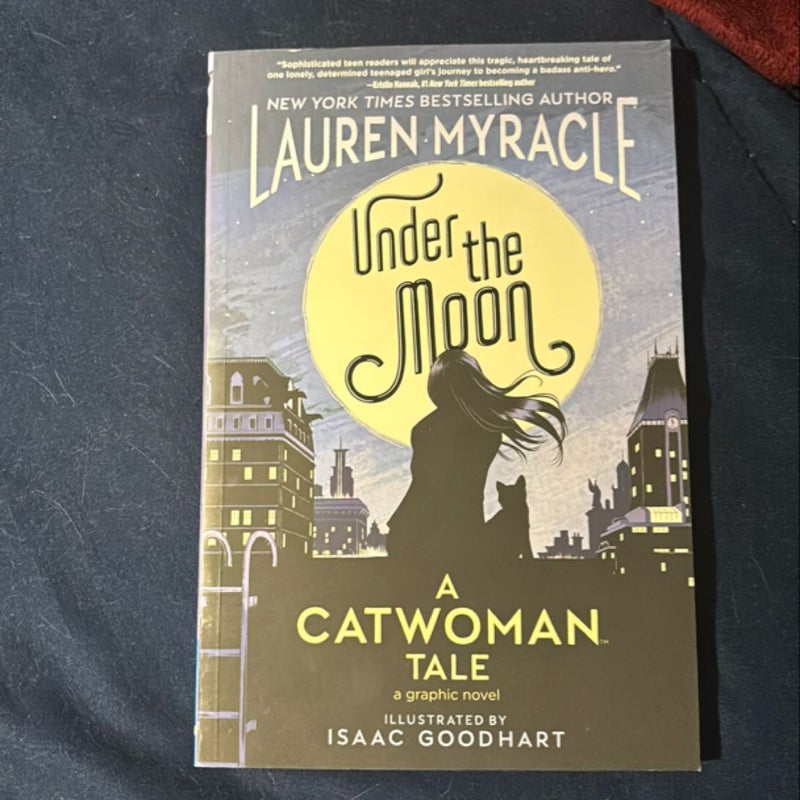 Under the Moon a Catwoman Tale SIGNED