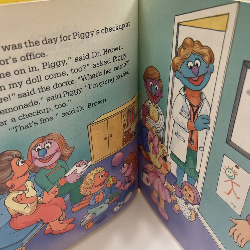 Muppet Babies Piggy Visits the Doctor