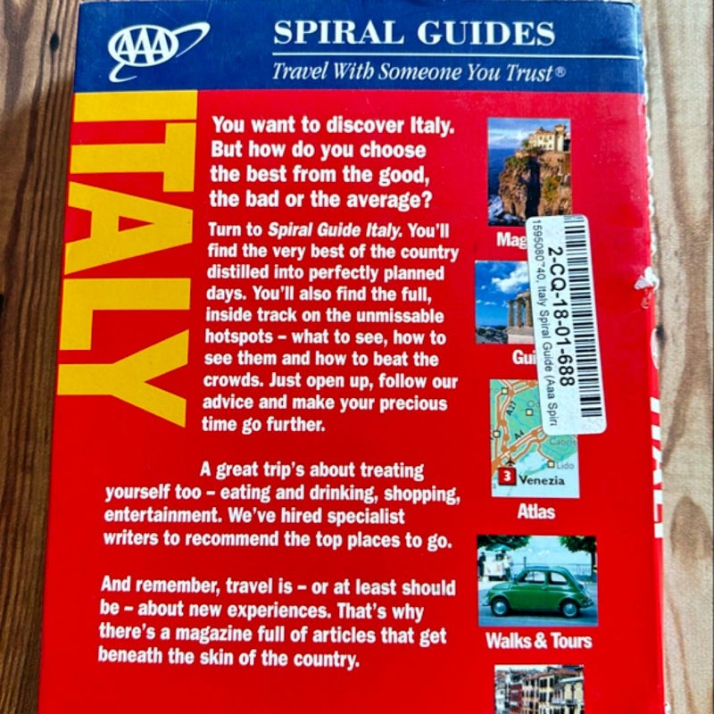 Bundle of spiral travel guides - Italy, Venice, Florence, Rome, Amsterdam 