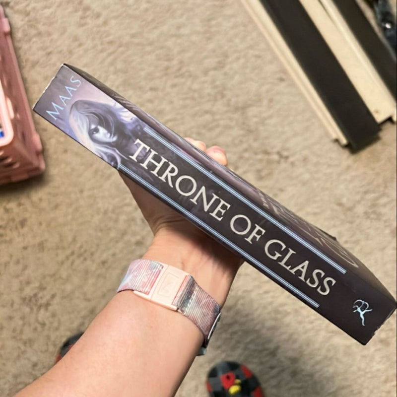 Throne of Glass