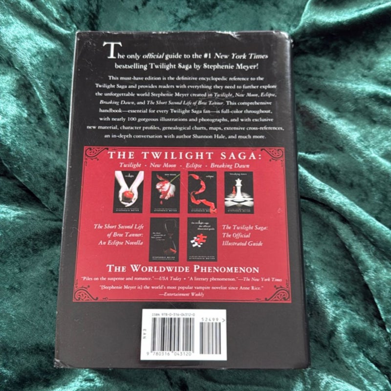 The Twilight Saga: the Official Illustrated Guide