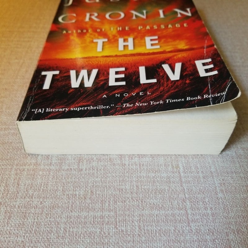 The Twelve (Book Two of the Passage Trilogy)