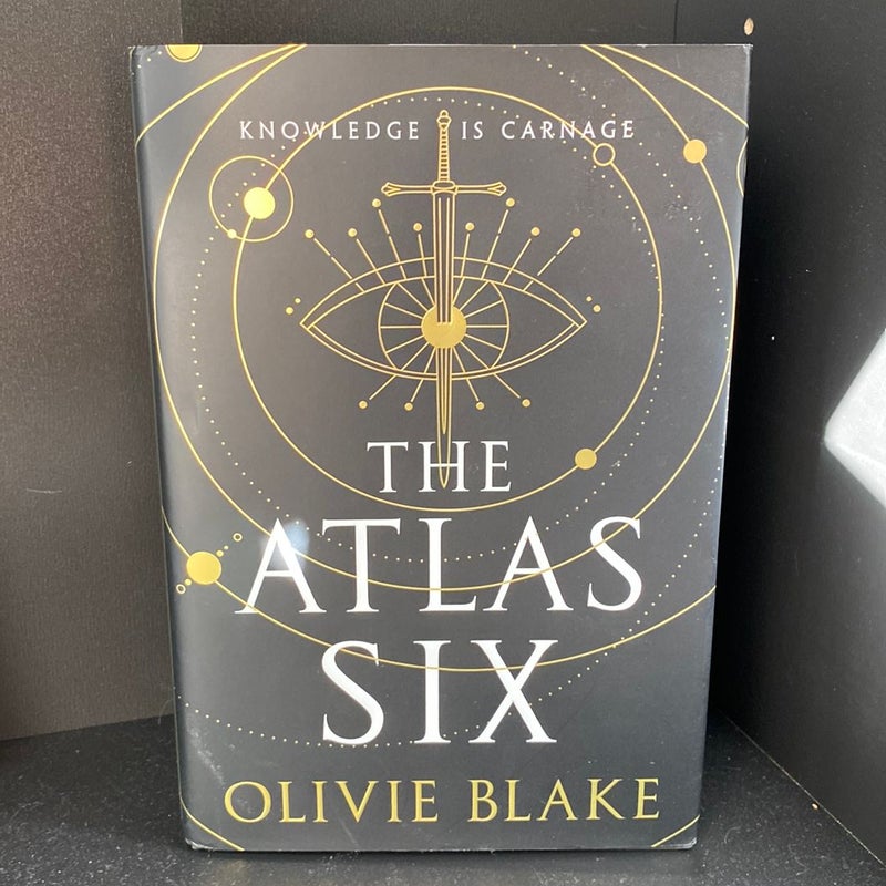 The Atlas Six (Atlas Series, 1): Blake, Olivie: 9781250854513: :  Books