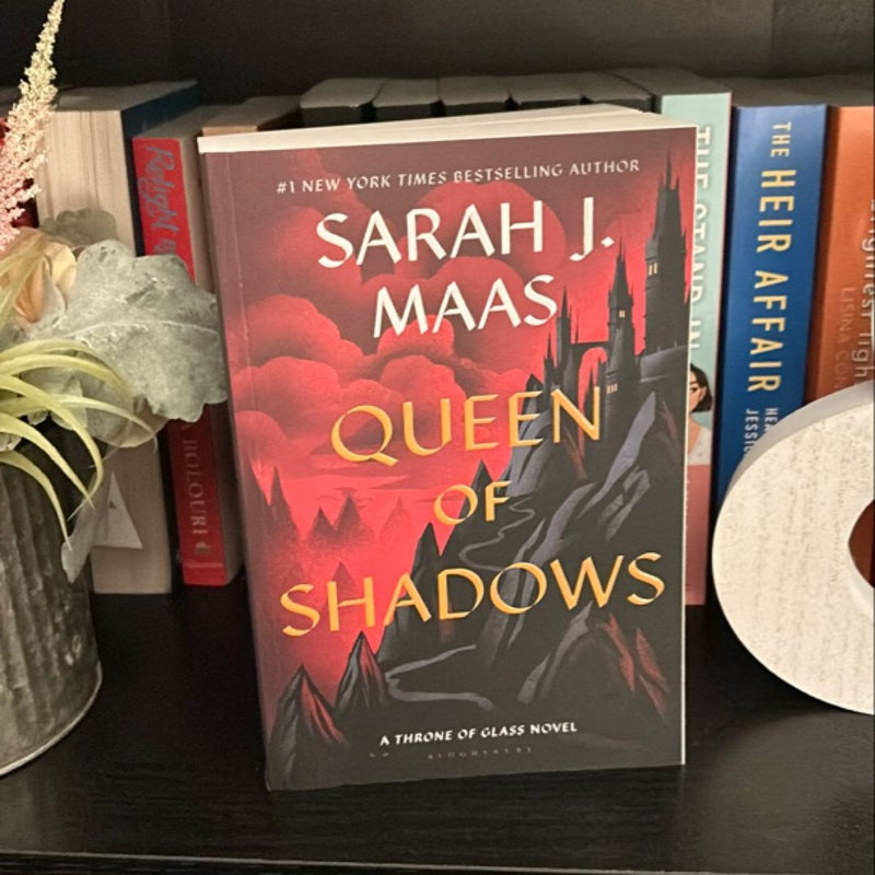 Queen of Shadows