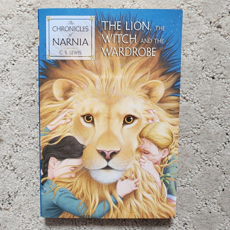 The Lion, the Witch and the Wardrobe (The Chronicles of Narnia book 1)