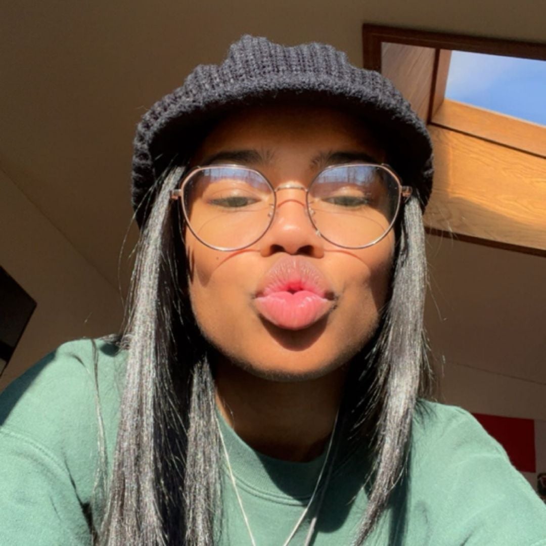 Anaisa’s Bookself