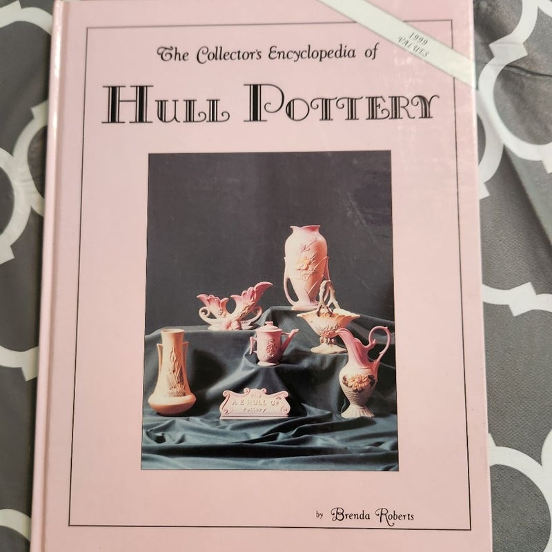 Collector's Encyclopedia of Hull Pottery