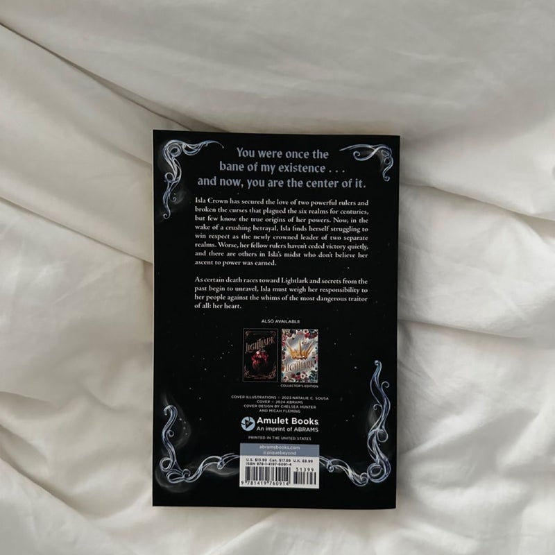 Nightbane (the Lightlark Saga Book 2)