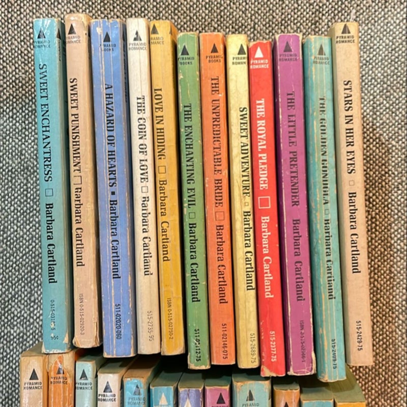 Vintage 1970s Barbara Cartland (24 books)