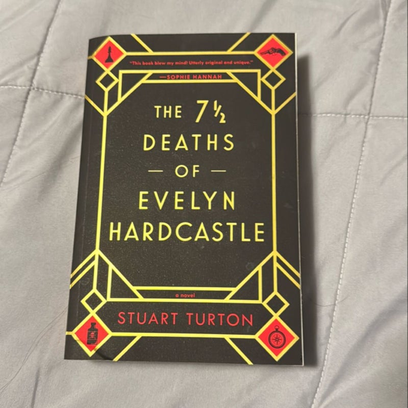 The 7½ Deaths of Evelyn Hardcastle