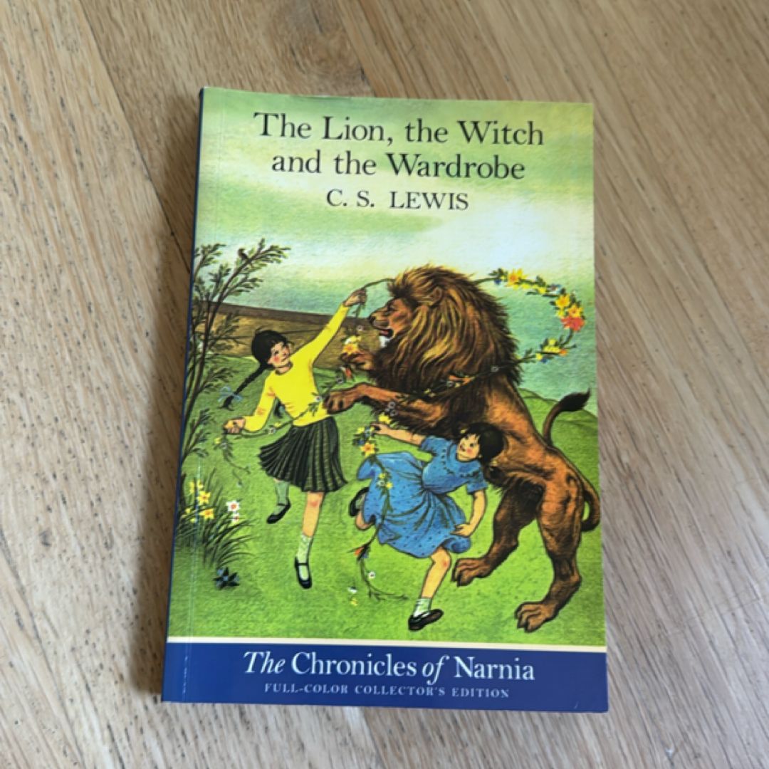 The Lion, the Witch and the Wardrobe: Full Color Edition