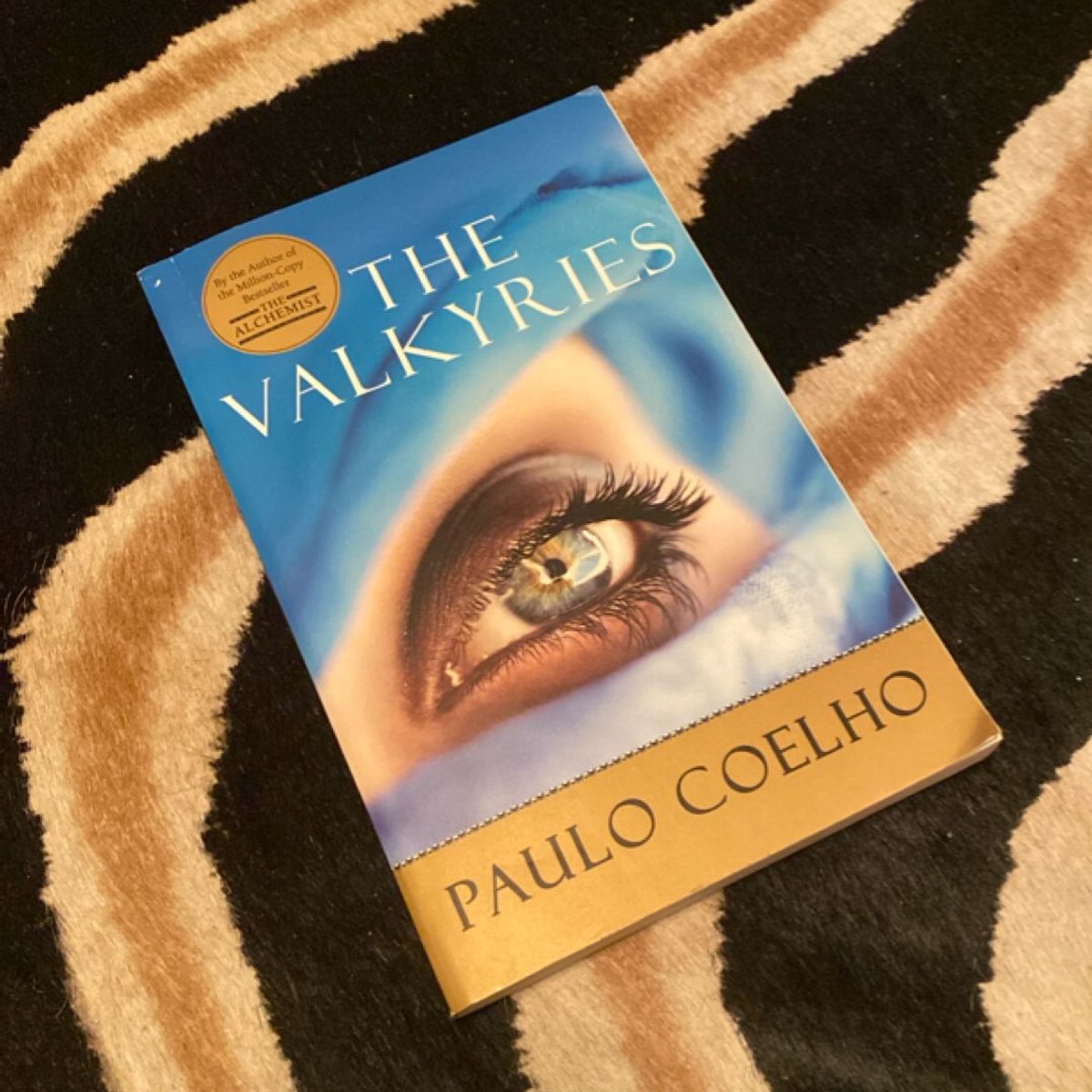 The Valkyries by Paulo Coelho, Alan R. Clarke