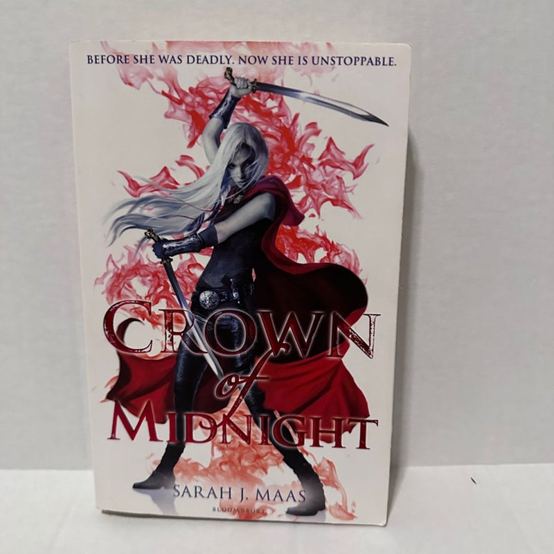 Crown of midnight first edition UK 