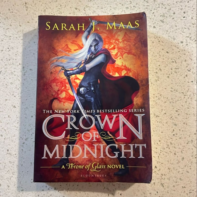 Crown of Midnight OOP cover