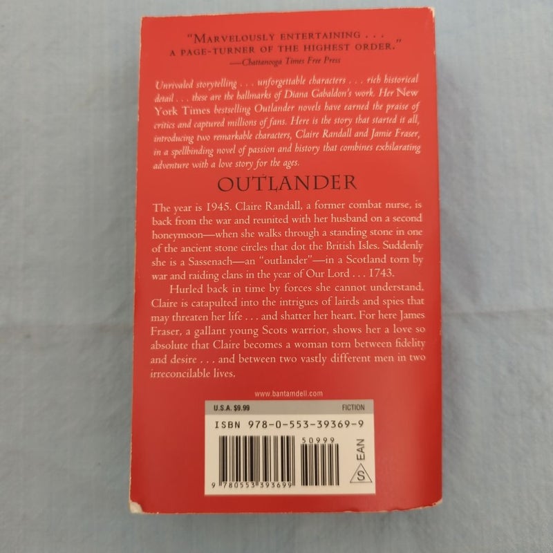 Outlander (Starz Tie-In Edition)