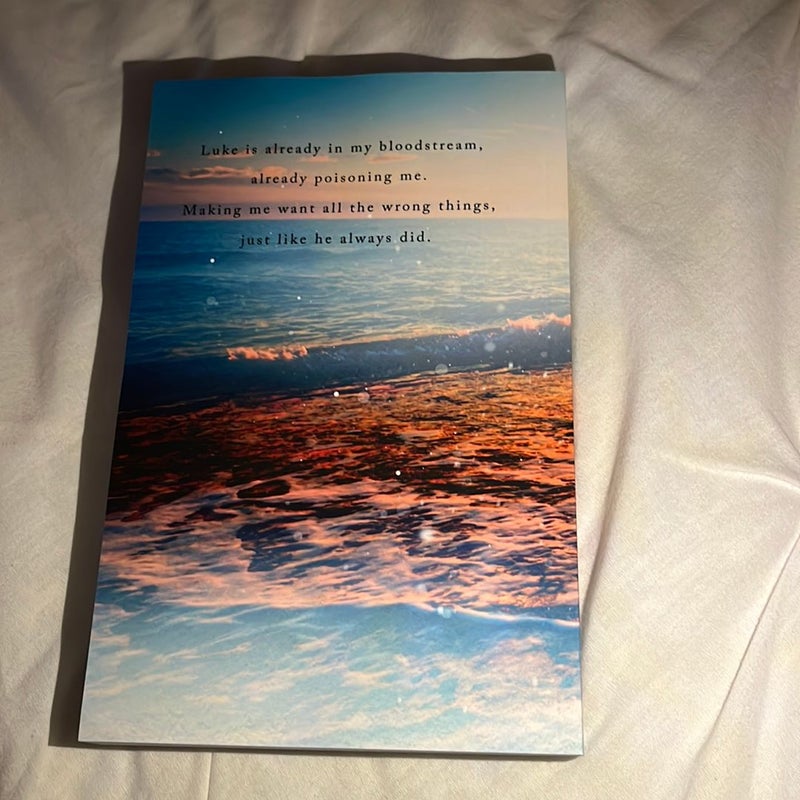 The Summer We Fell by Elizabeth O’Roark, Paperback Pangobooks